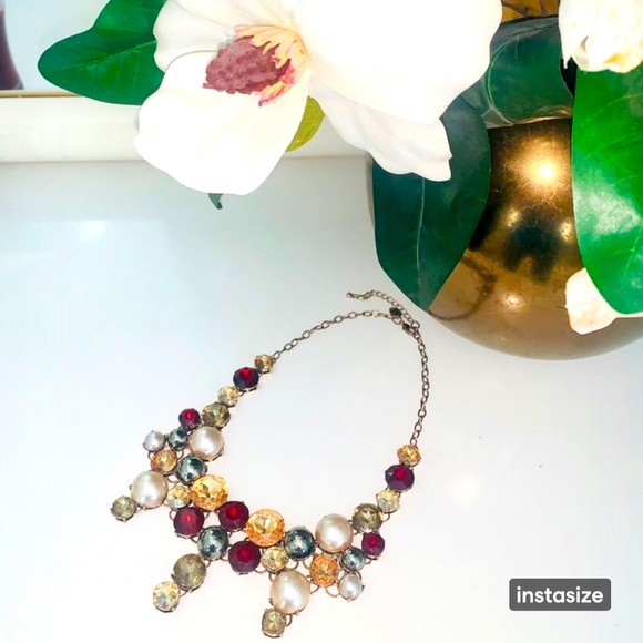 Large Jewels / Rhinestone Statement Necklace - Picture 3 of 4